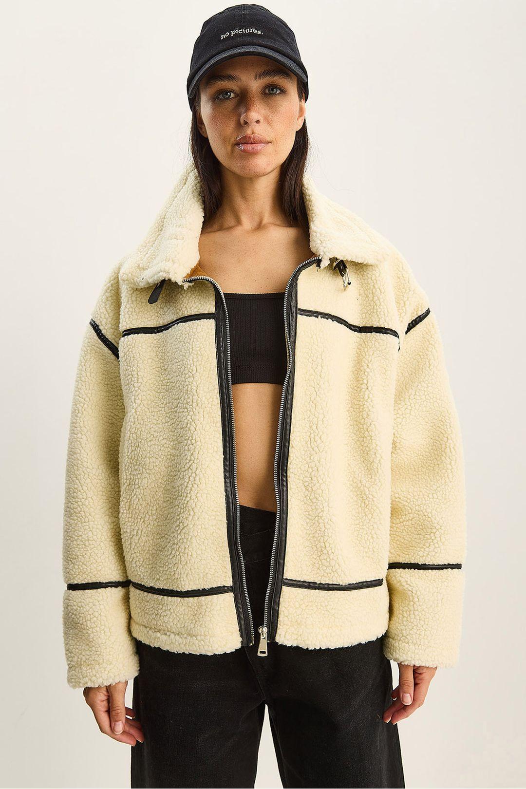 Oversized Faux Bont Jas