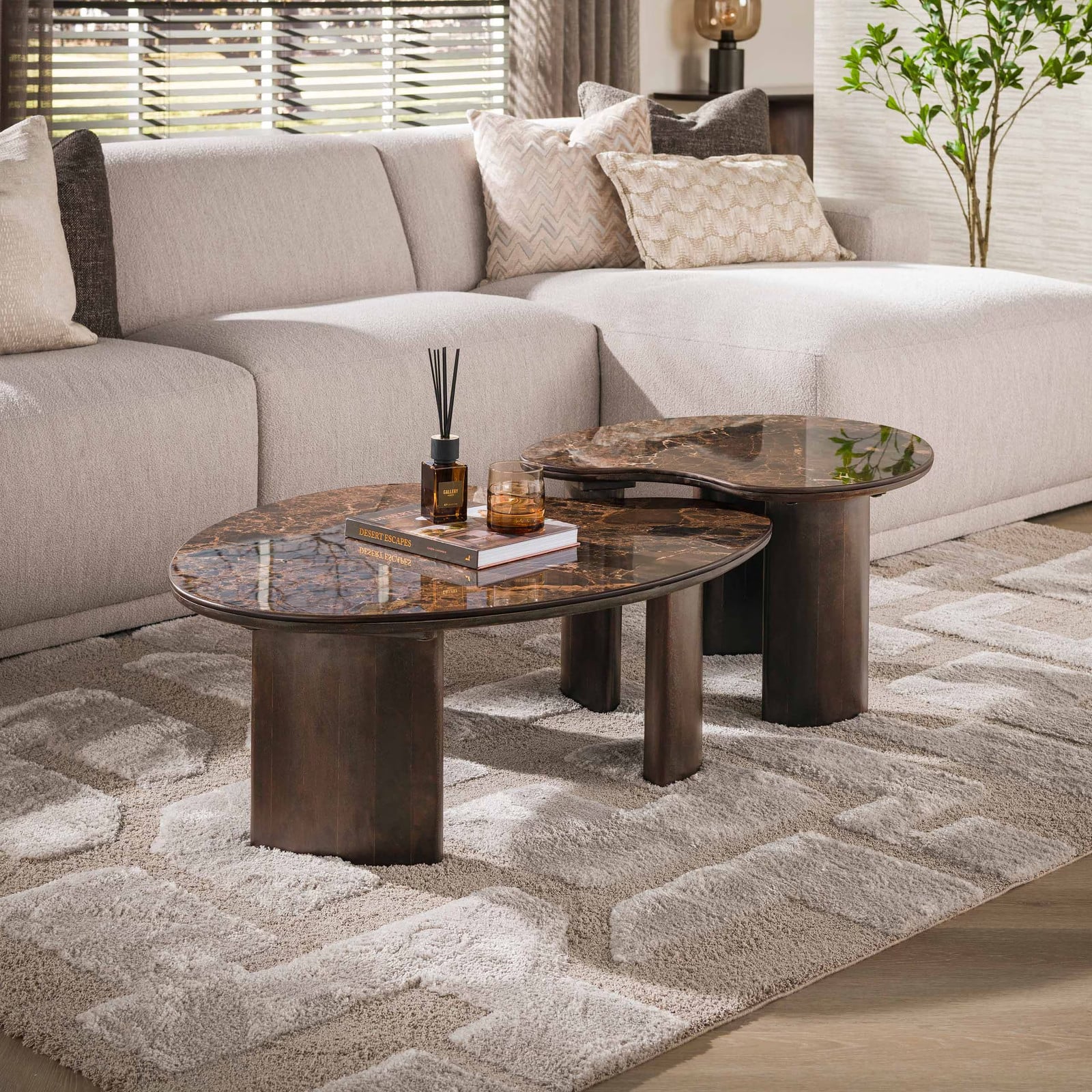 LifestyleFurn Elodie Organische Salontafel Set van 2 stuks - Mangohout en Marmerlook - Bruin
