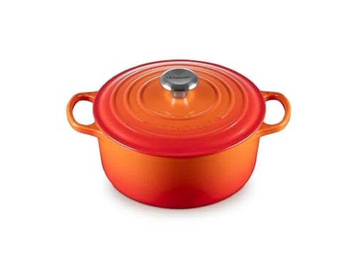 Le Creuset Signature Enamelled Cast Iron Round Casserole Dish With Lid\, 24 cm\, 4.2 Litre\, Volcanic\, 21177240902430