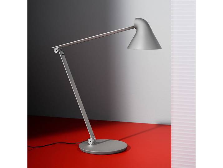 NJP Tischleuchte m/Fuß 2700K Hell Grau - Louis Poulsen - Wohnzimmer - Design - Metall - Einflammig