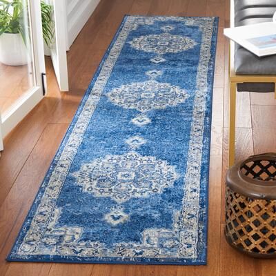 SAFAVIEH Brentwood Tapati Traditional Rug