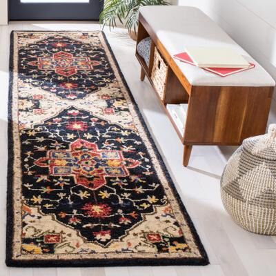 SAFAVIEH Handmade Aspen Anita Boho Tribal Wool Rug