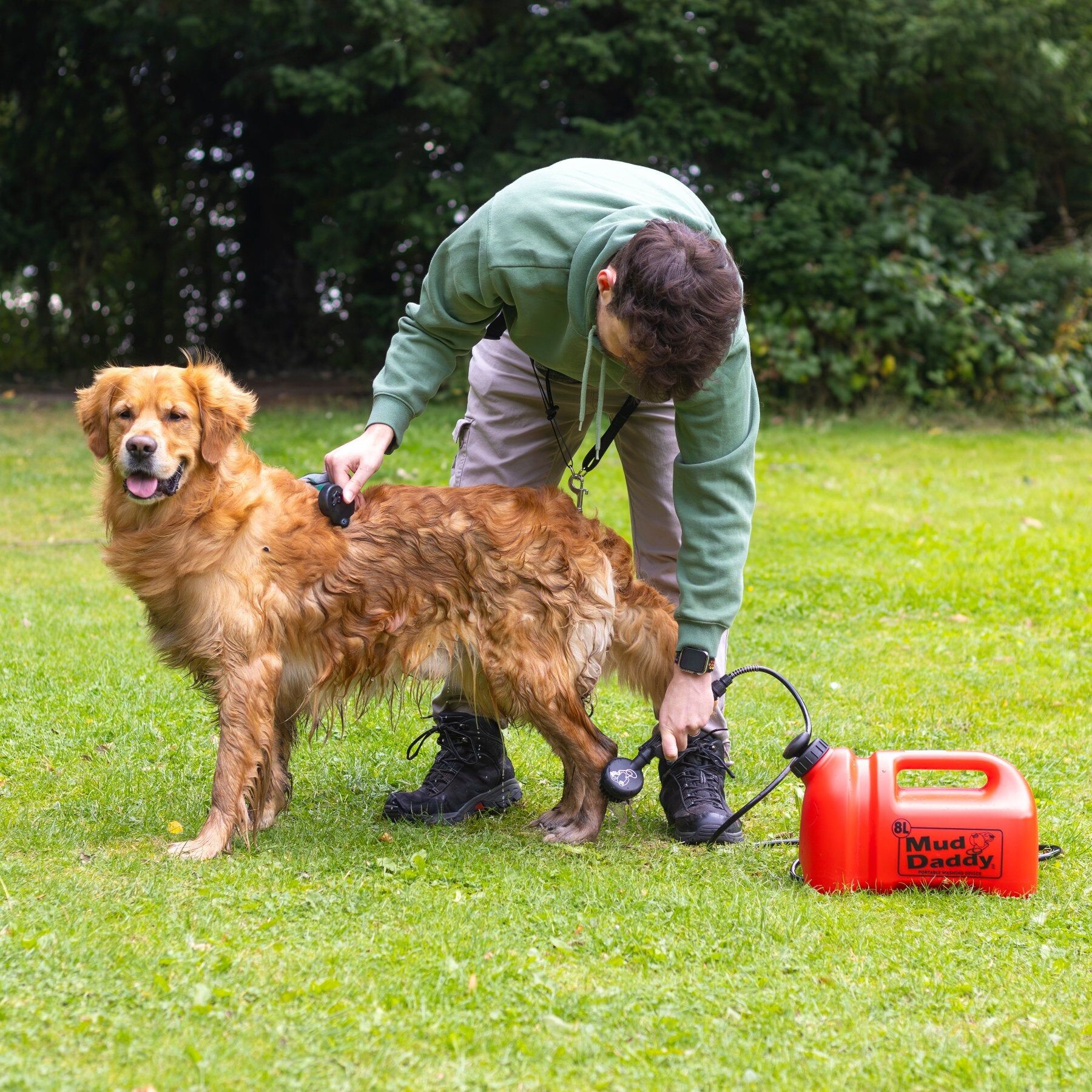 Muddy Daddy 8L   Dog Shower   Portable Dog Shower   Muddy Dog Wash   Cleaning Muddy Paws   Portable Washer For Dogs   Dog Washer   8L Blue