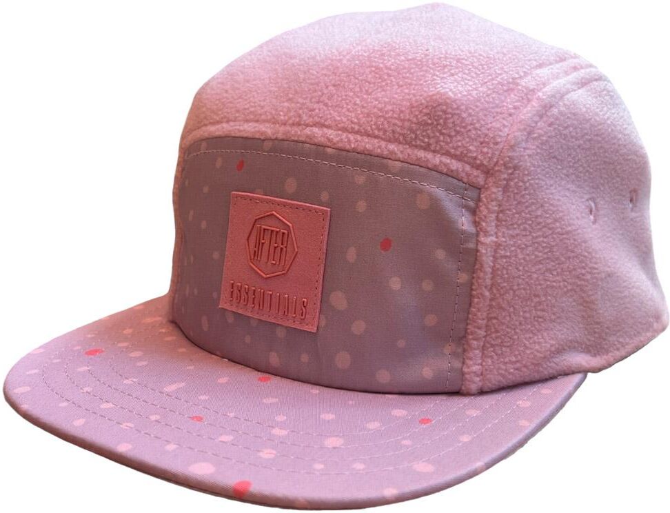 After Essentials  - Fleeced 5 Panels Cap Coral - Casquette