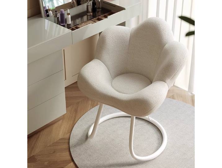 Tabouret rembourré en acier au carbone Durable, chaise de pétale de loisirs de Style INS, tabouret de maquillage crème romantique, chaise rotative de beauté pour Nail Art