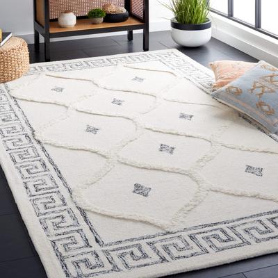 SAFAVIEH Handmade Casablanca Fabienne Wool Rug