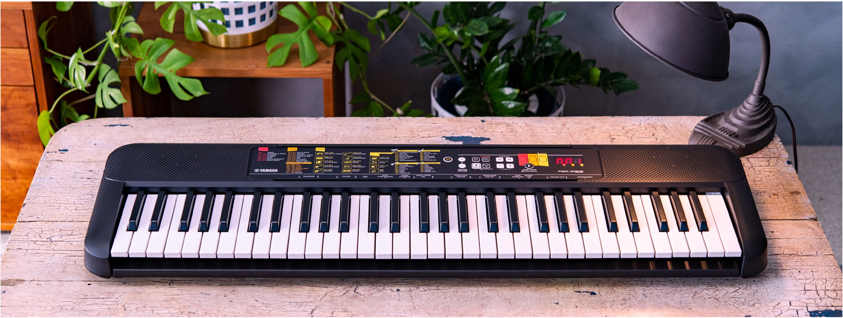 Yamaha Keyboard »PSR-F52«