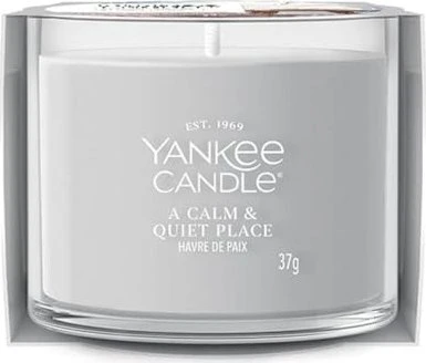 YANKEE CANDLE A Calm & Quiet Place 37 g