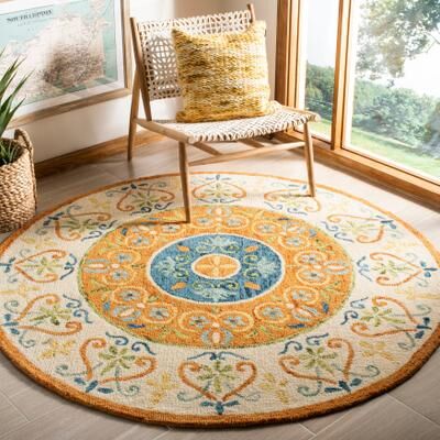 SAFAVIEH Handmade Novelty Armance Ornate Wool Rug