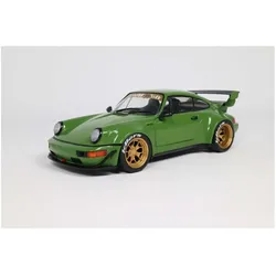 Solido 1:18 RWB Atlanta 2024 olivgrün