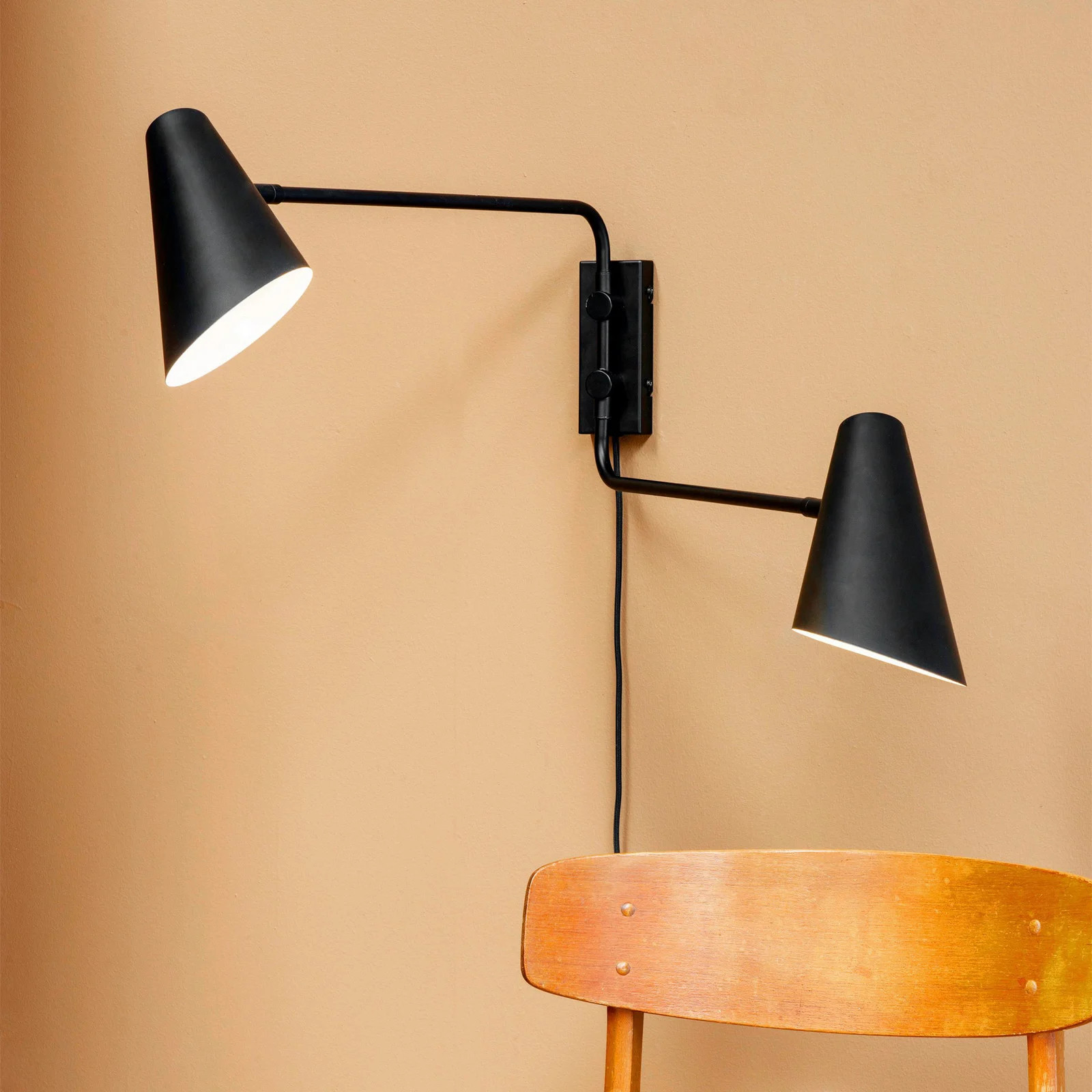 Dyberg Larsen Cale 2 Wandlamp Black - Metaal