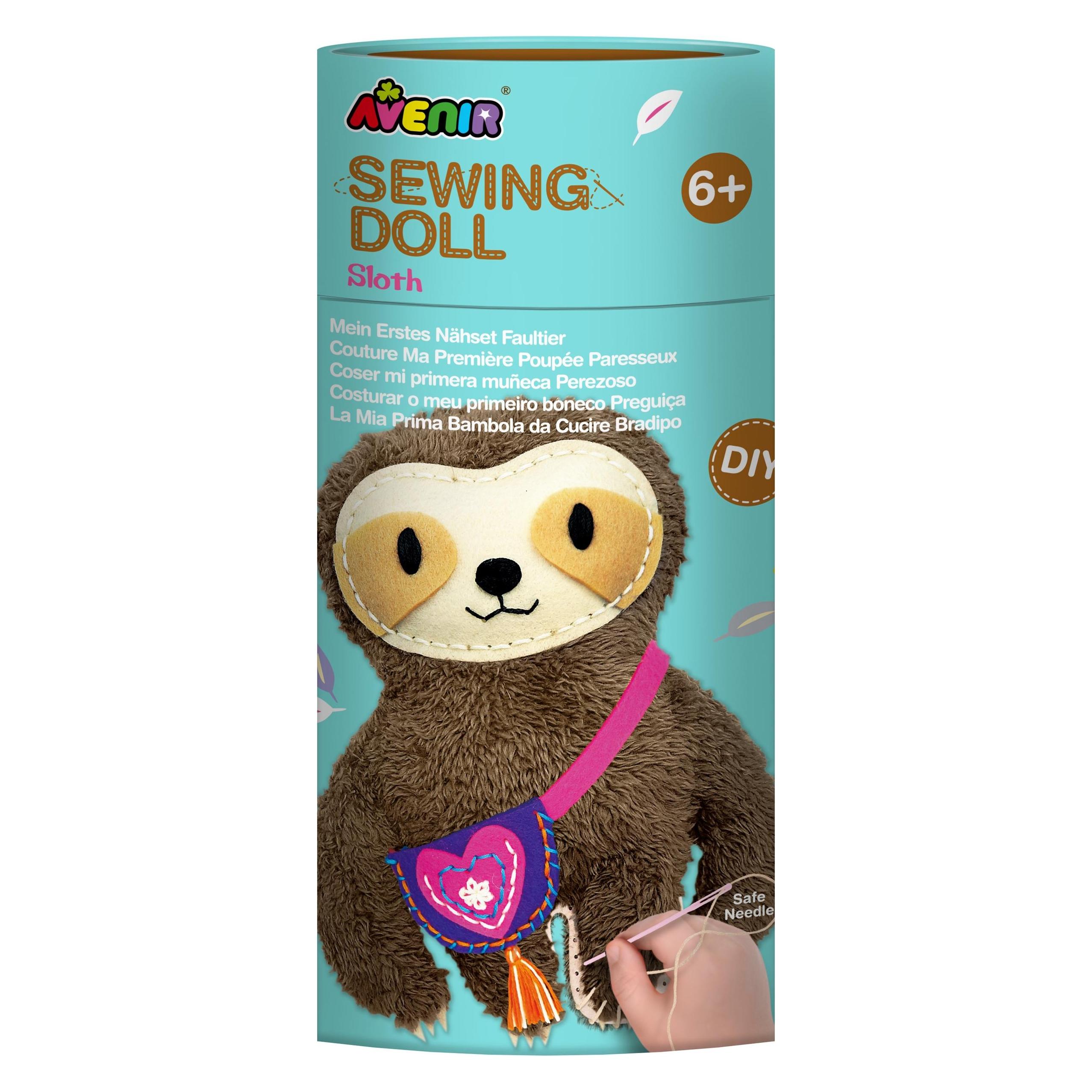 Avenir Sewing Doll (5162100)