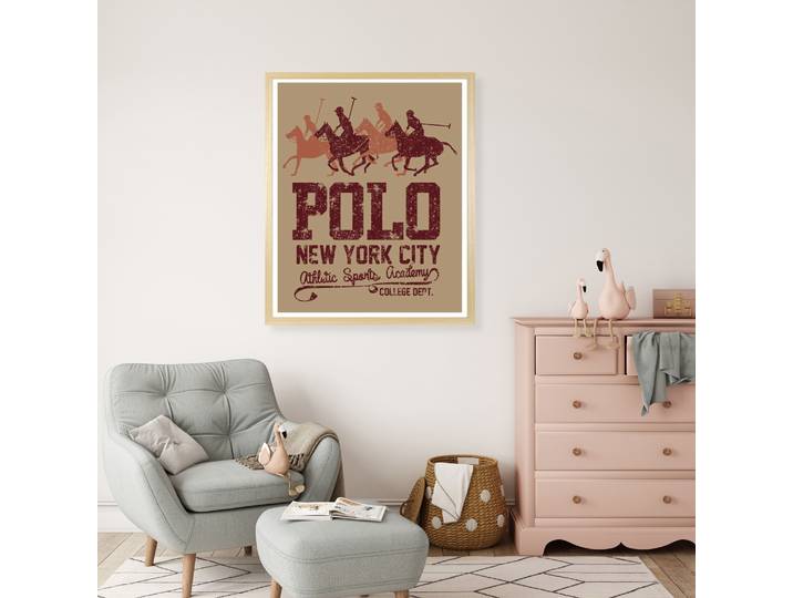 Bild mit Rahmen QUEENCE Vintage Polo Club New York , braun (farbe rahmen: beige, farbe bild(er): dunkelrot), B:40cm H:50cm T:1,5cm, Acrylglas, Holzrahmen, Bilder, Bild mit Rahmen, HD Premium Poster-Druck inkl. Echtholzrahmen in beige