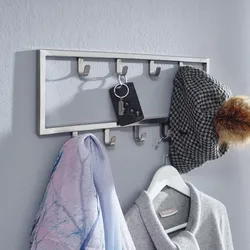 KADIMA DESIGN Wandgarderobe aus poliertem Stahl in Silber, Platzsparendes, stilvolles Wohnaccessoire