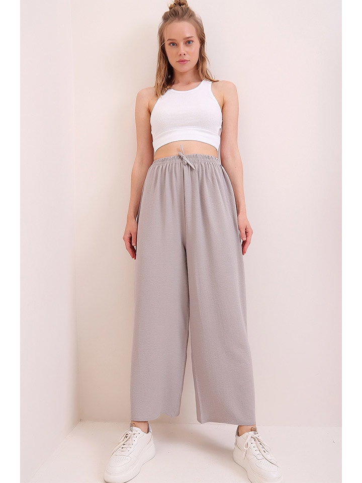 Trend Alacati Hose in Grau - S