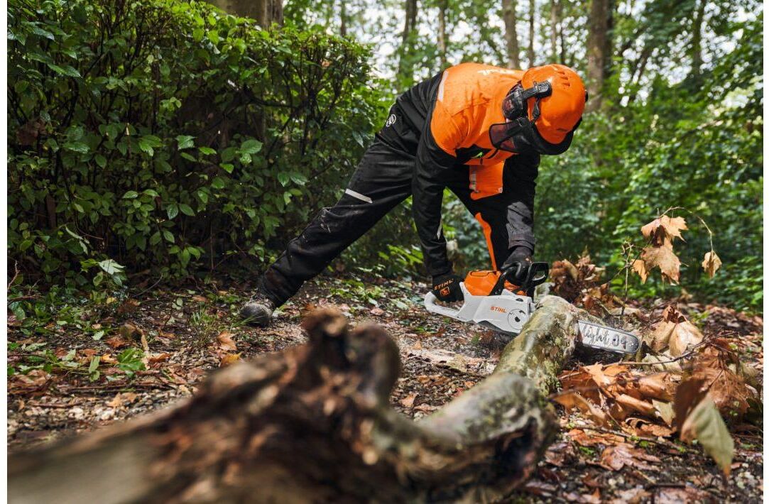 Arbeitshose STIHL "Stihl Function Core, L", schwarz (orange, schwarz), N-Gr, Obermaterial: 100% Polyester, Hosen, Arbeitshose, Grösse: L orange, schwarz N-Gr