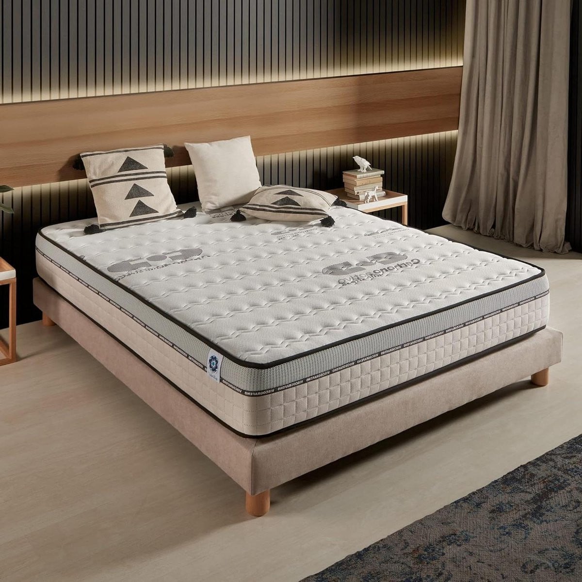 Merkloos Visco Carbon Traagschuim Matras met Antistatische Vezels - Wit - 140 x 190 cm