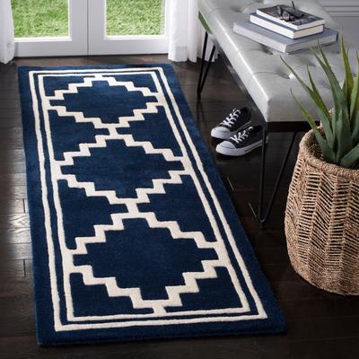 SAFAVIEH Handmade Chatham Nadine Modern Wool Rug