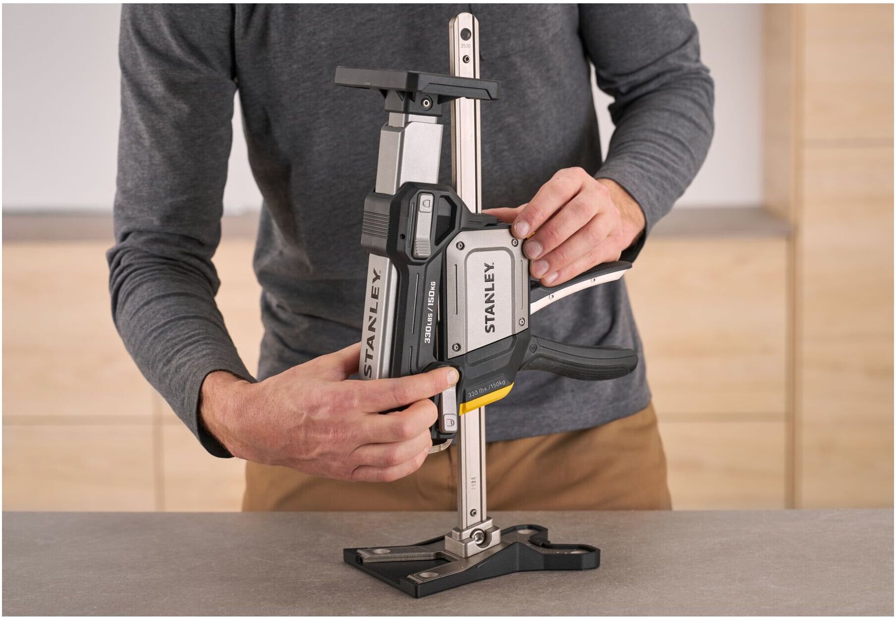 Stanley FATMAX® TradeLift™ Set mit Teleskop-Verlängerung (FMHT83558-1)