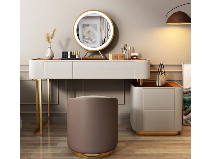 JVmoebel Schminktisch Eleganter weißer Schminktisch mit Schubladen und stilvollem Design (1-St., Nur Schminktisch), Made in Europa