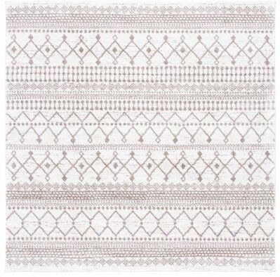 SAFAVIEH Tunisia Tazuko Moroccan Rug