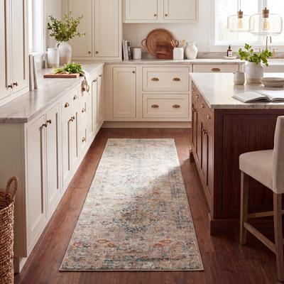 SAFAVIEH Madison Regelinde Oriental Distressed Rug