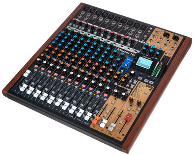 Tascam Model 16