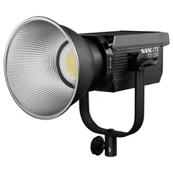 FS-150 Studio-Scheinwerfer