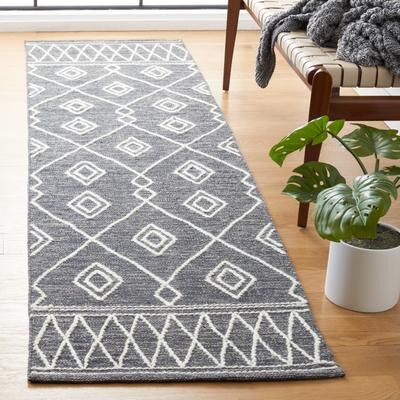 SAFAVIEH Handmade Kilim Koushi Cotton Rug