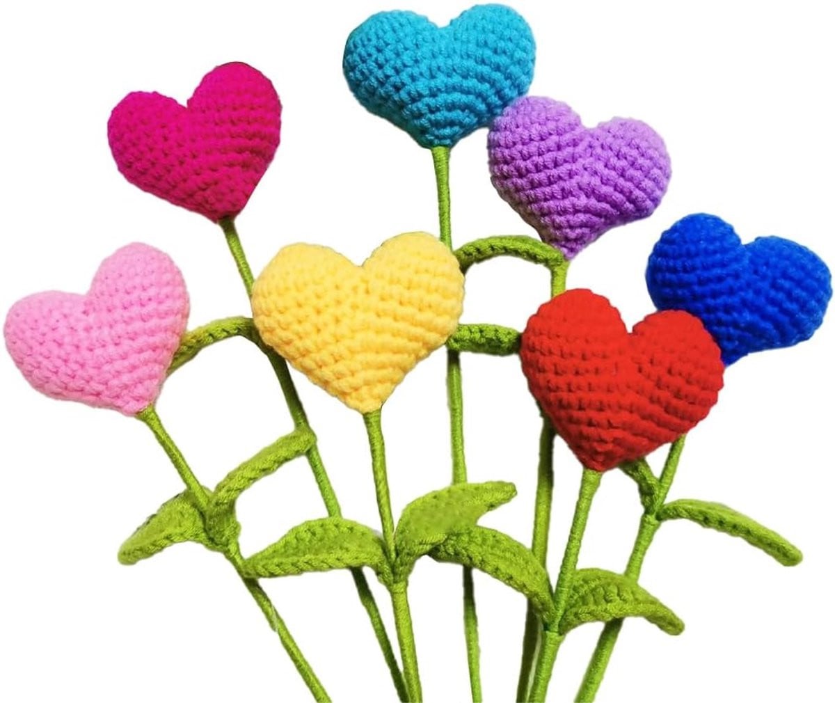 Set van 7 kleurrijke gehaakte hartbloemen van kunstwol voor decoratie en ambachten, veelkleurig