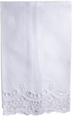 Saro Handmade Cutwork Linen Guest Towel - Scalloped Edge Bathroom Hand Towel for Powder Room