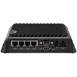 Cradlepoint R1900 5G Modem w/1Y NC Mob EssAdv, Router, Schwarz