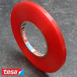 tesa 4965, Doppelseitiges PET-Klebeband, sehr starker Acrylatklebstoff, rote Folienabdeckung 6 mm, transparent