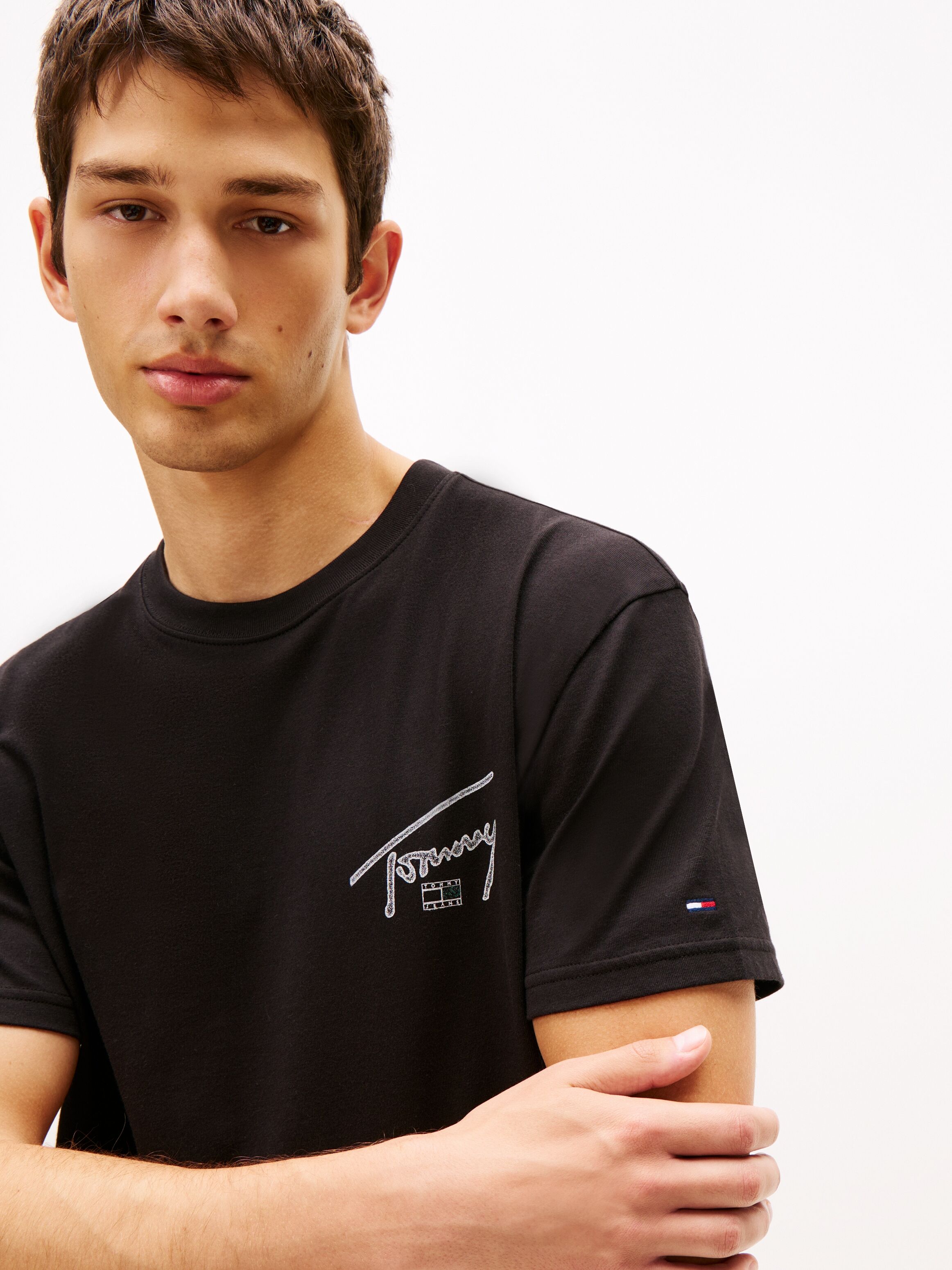 T-Shirt TOMMY JEANS "TJM SIGN BACKPRINT", Herren, Gr. XXL, schwarz, Single Jersey, Obermaterial: 100% Baumwolle, regular fit normal, Rundhals, Shirts T-Shirt, mit Rückenprint, regular fit, Rundhals schwarz XXL
