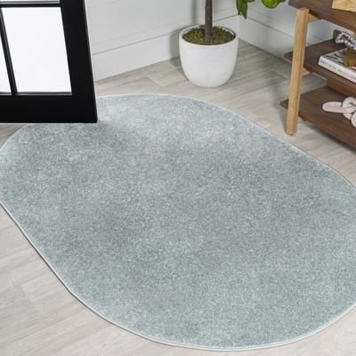 JONATHAN Y Tumbling Solid Low-Pile Area Rug