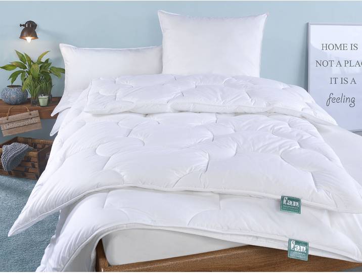 Kunstfaserbettdecke FAN Texas , weiß, B:135cm L:200cm, Bezug: 100% Baumwolle. Füllung: 100% Polyester, Bettdecken, Kunstfaserbettdecke, bewährte Markenqualität - seit Jahrzenten geschätzt