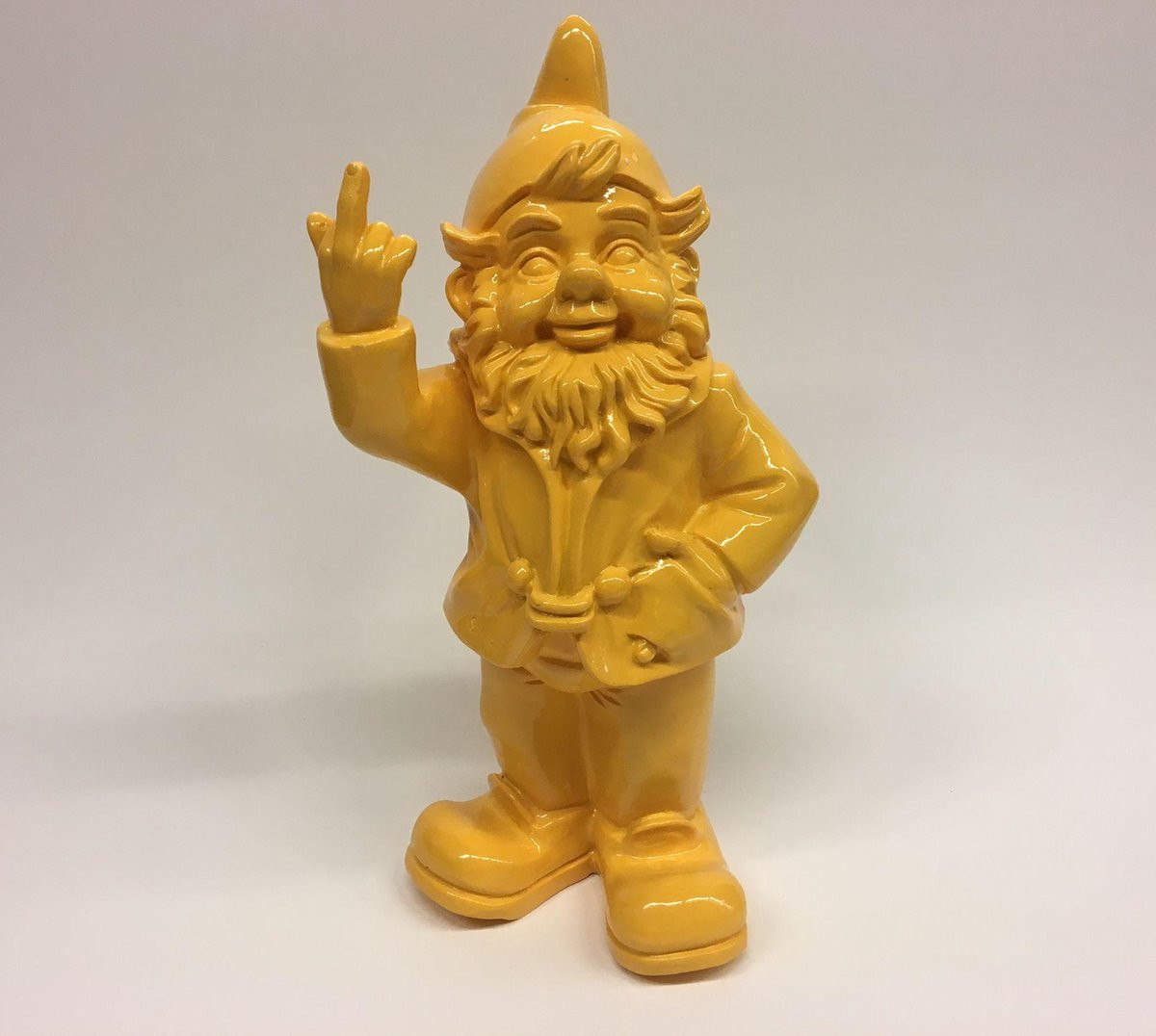 Stoobz Kabouter met opgestoken middelvinger geel, Hoogte: 30 cm