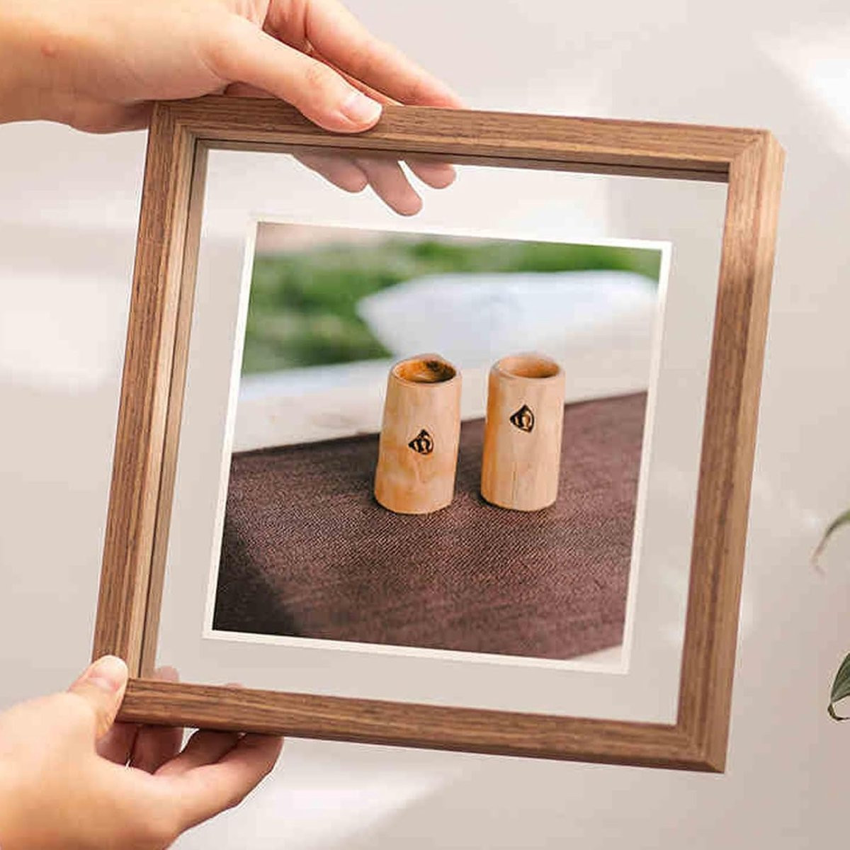 Dubbelzijdig glazen fotolijstje met zwevend effect, zwart, 6 inch vierkant