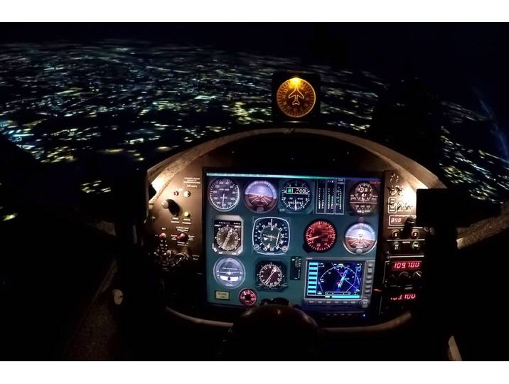 Papermoon Cockpit