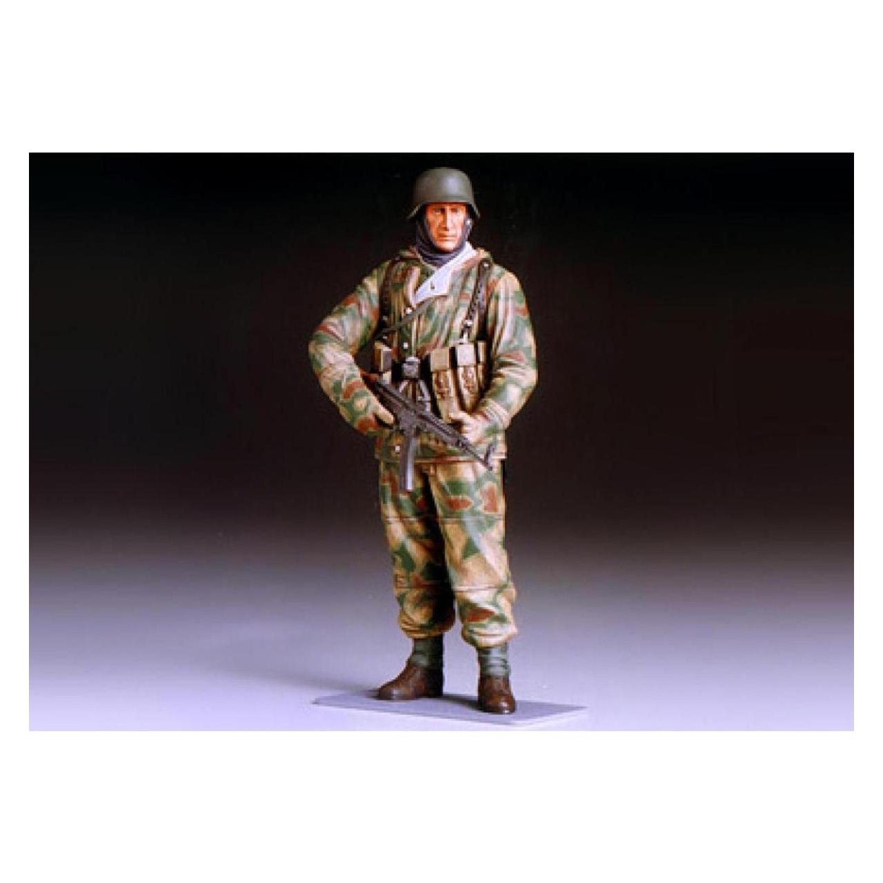 Tamiya 1:16 WWII Figur Dt. Infant.Soldat Winter (300036304)