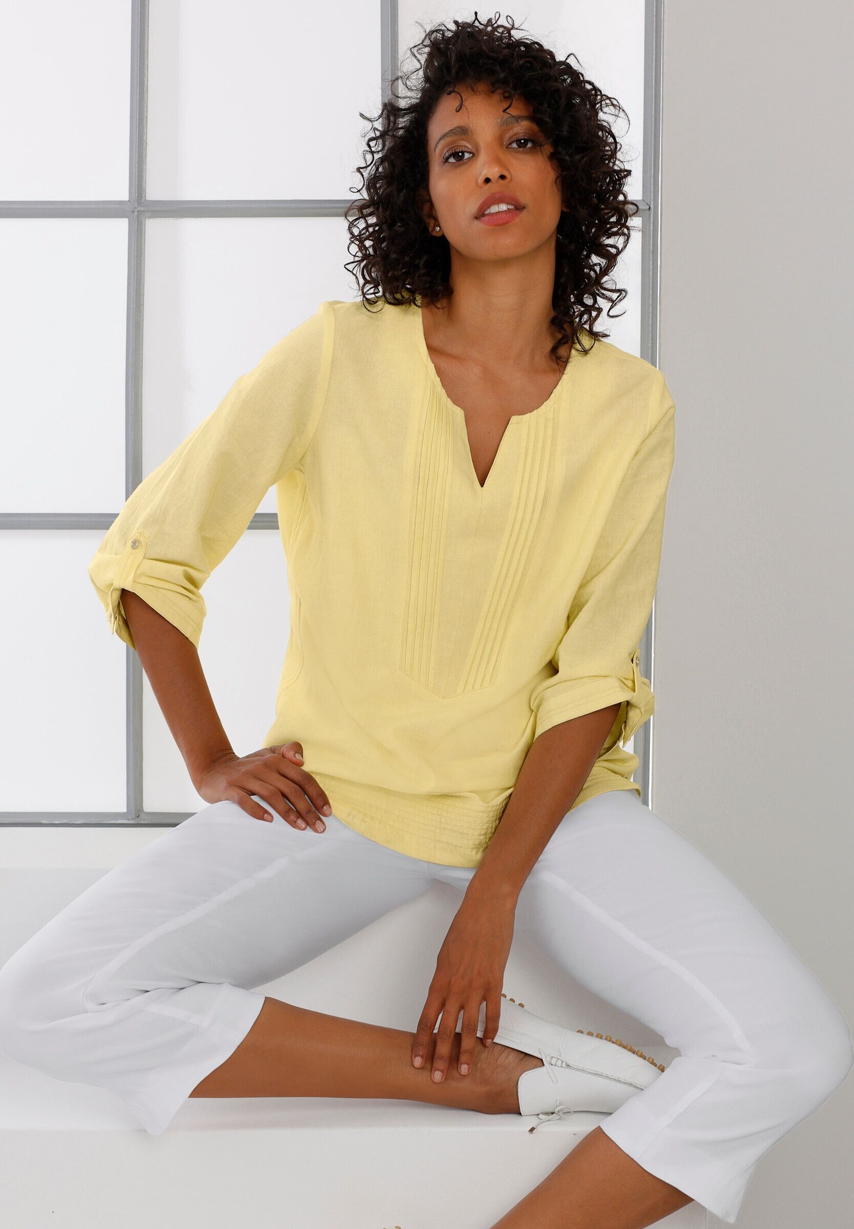 Schlupfbluse CREATION L "Leinen-Bluse Leinenbluse im Tunika-Stil", Damen, Gr. 38, gelb (zitrone), Sportlich, V-Ausschnitt, Blusen Schlupfbluse