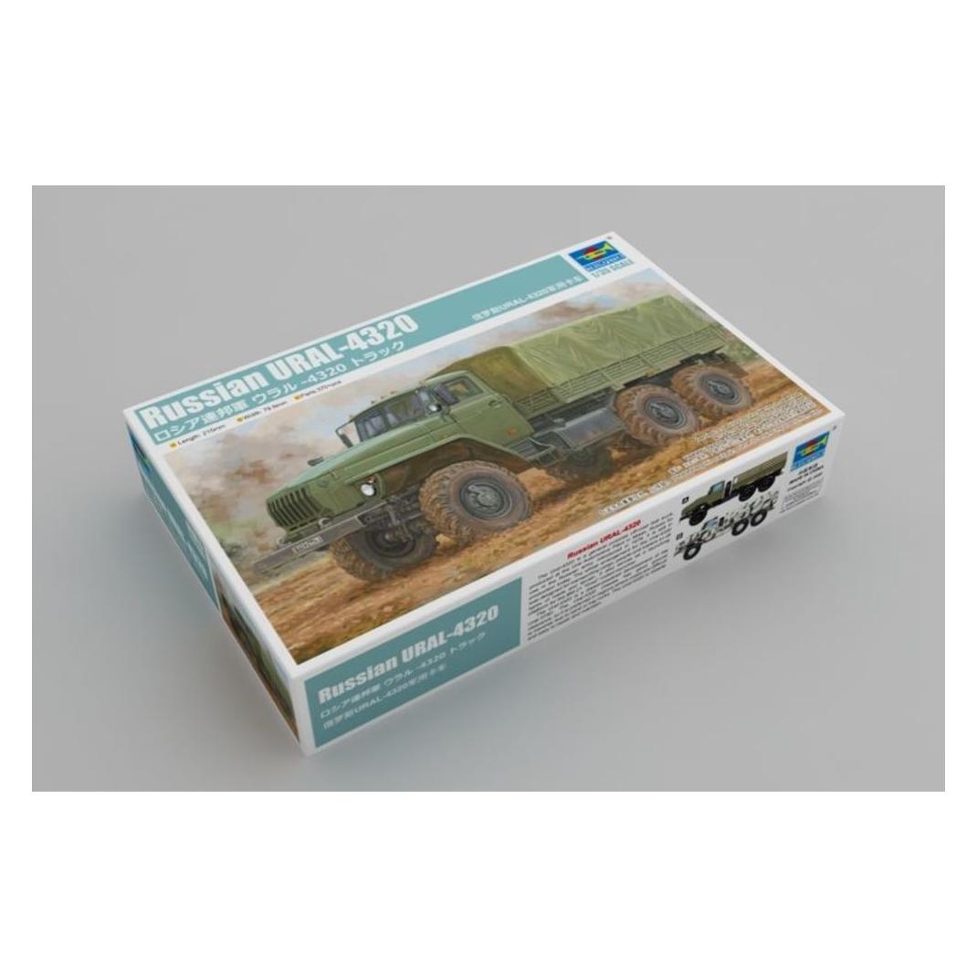 Trumpeter Russian URAL-4320 (01072)