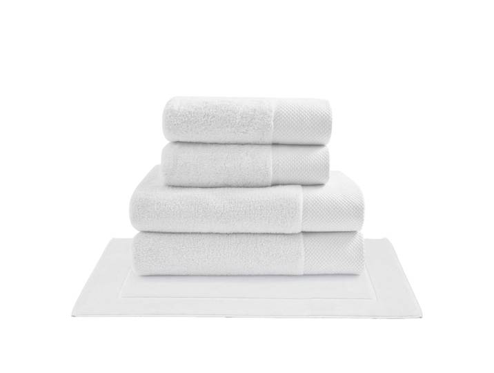 Ensemble de bain 5 pièces avec tapis blanc