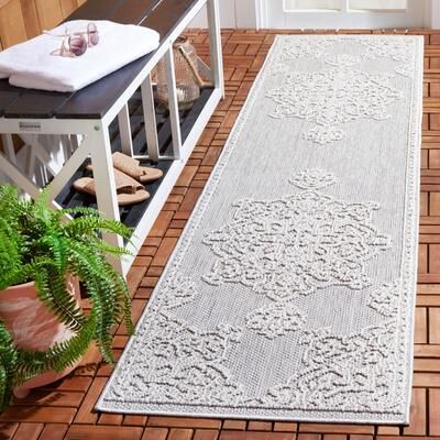 SAFAVIEH Global Janja Indoor/Outdoor Waterproof Patio Backyard Rug
