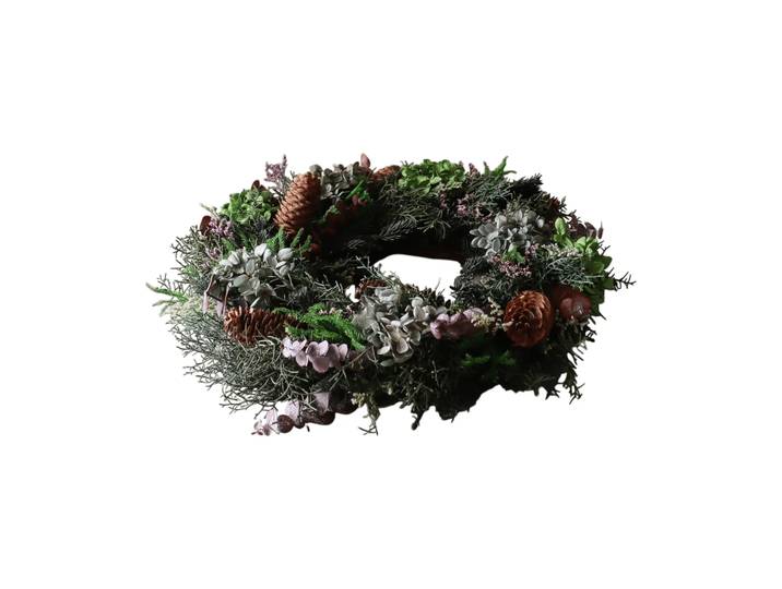 Botané Couronne de fleurs Botanical Forest Wreath Hortensia-eucalyptus-branches de conifère-pommes de pin, Ø40 cm