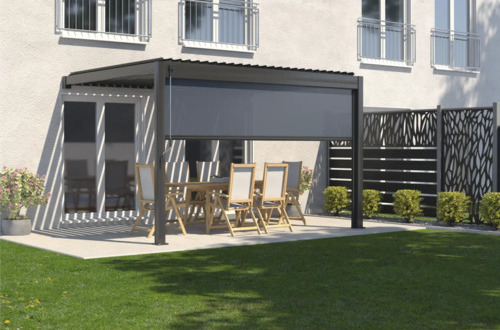 Pergola mit Lamellendach 4x3 Gestell RAL 7015 schiefergrau inkl. vertikaler Beschattung (Wandbefestigung)