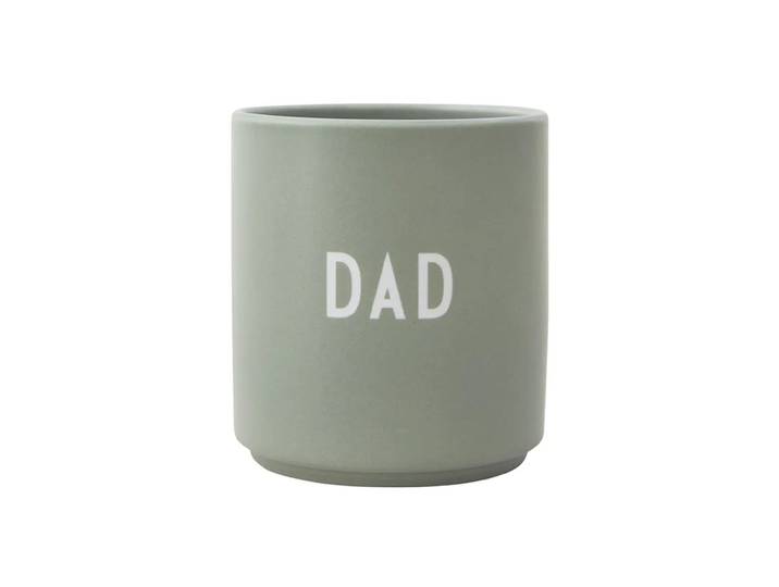 Design Letters Design Letters favoriete mok 25 cl Dad/Love-green
