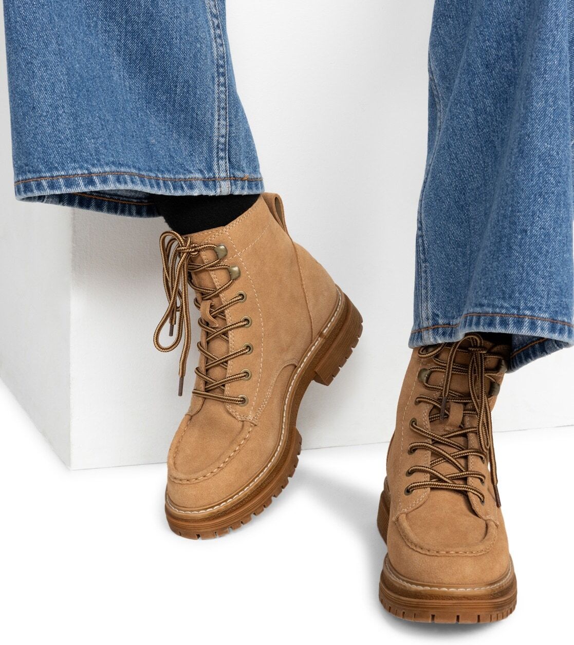 Stiefel ROXY "Work It", Damen, Gr. 11(42), gelb (tan), Obermaterial: 98% Leder, 2% Metall / Futter: 100% Textil [Chemiefaser] / Aussensohle: 100% TPR., Schuhe Stiefel tan 11(42)