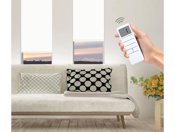 Elektrisches Rollo GOOD LIFE Vau - SMART HOME Gr. 2, weiss (weiß, weiß), B:120cm H:150cm, Kunststoff, Metall, Polyester, Rollos, Elektrisches Rollo, mit Fernbedienung