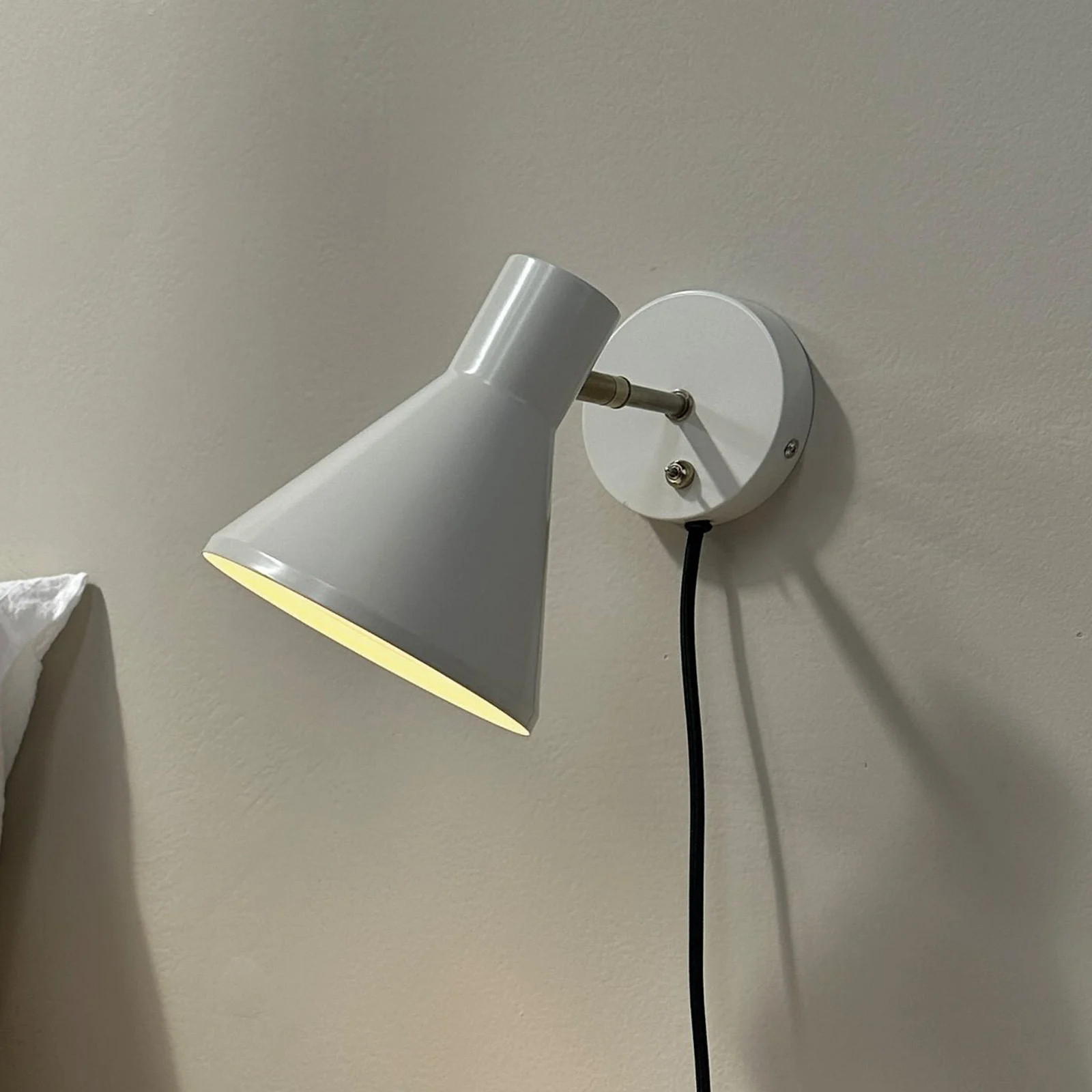 Dyberg Larsen Sleep Design Wandlamp - Wit/Opaal - Metaal